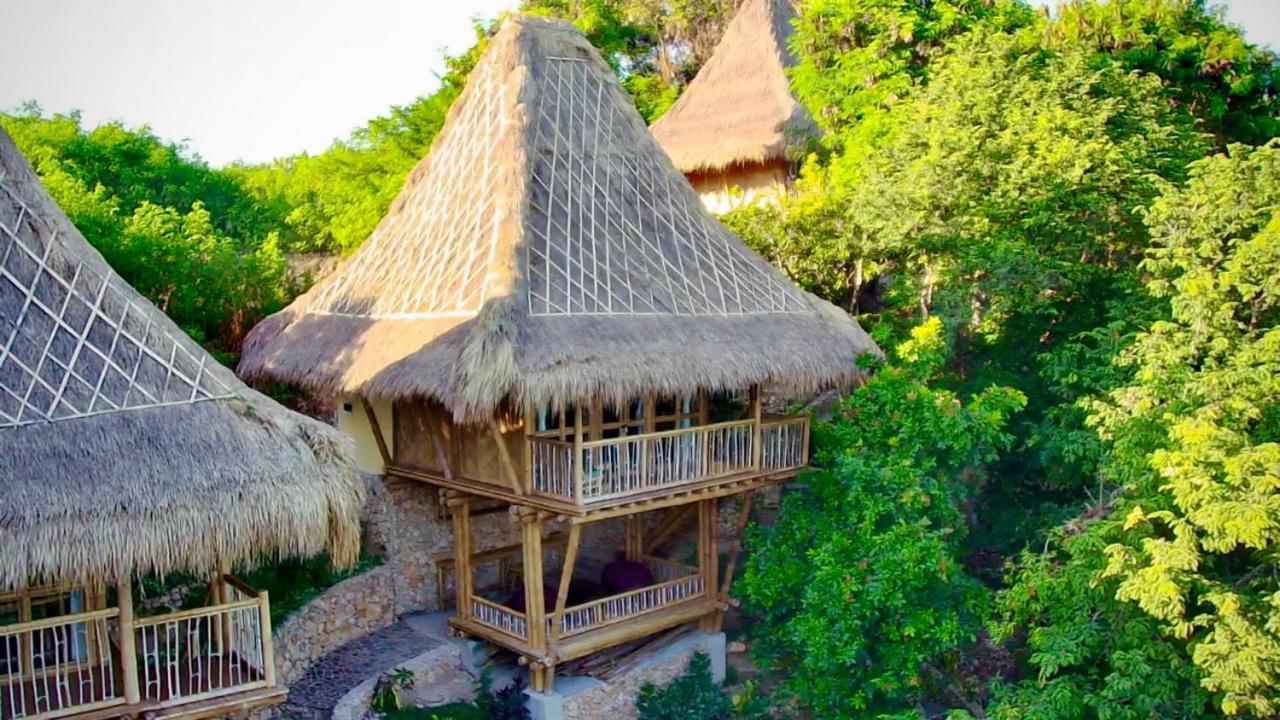 Elang Hillside Bamboo Villas Labuan Bajo Extérieur photo