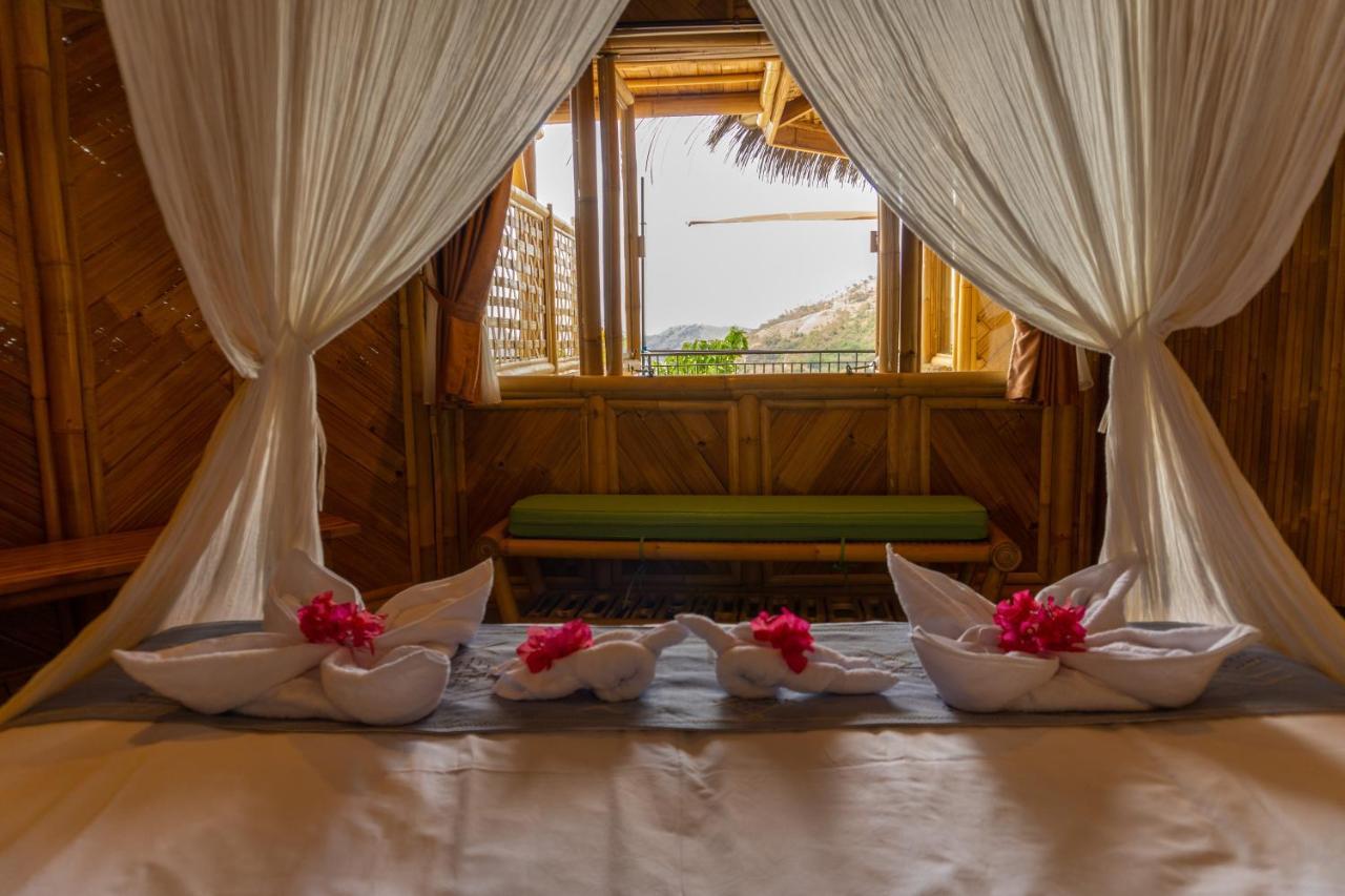 Elang Hillside Bamboo Villas Labuan Bajo Extérieur photo