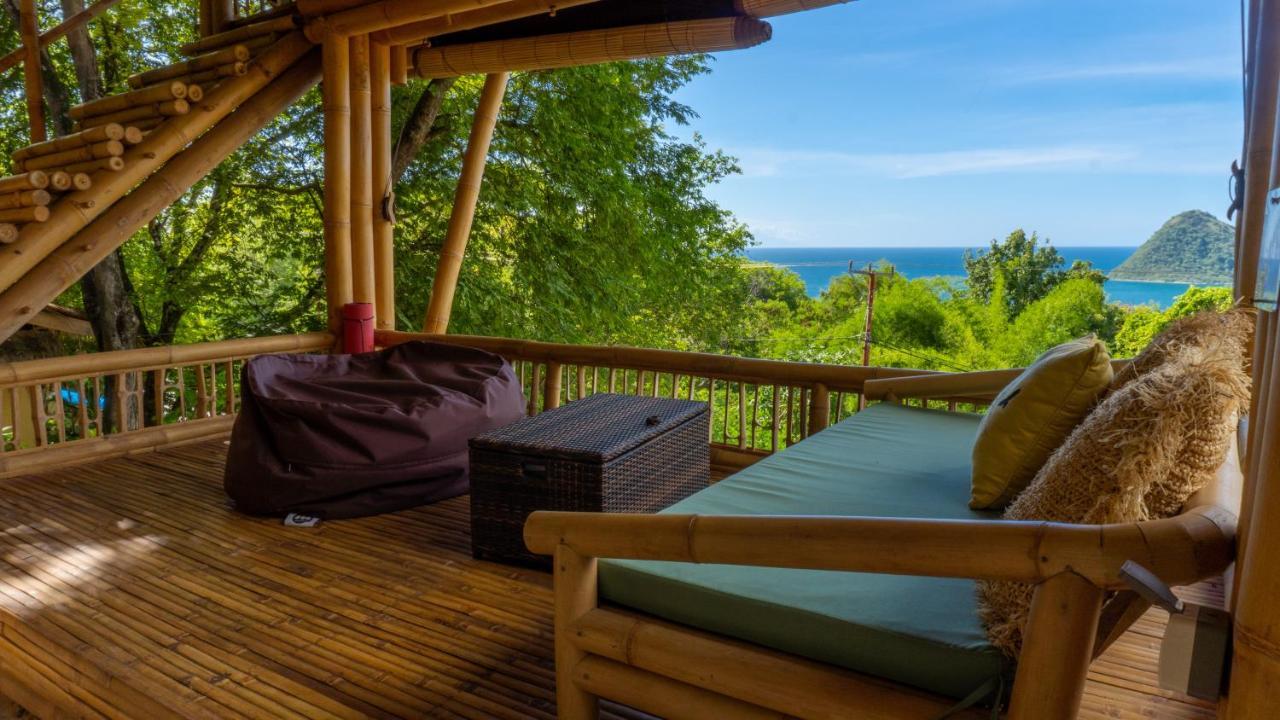 Elang Hillside Bamboo Villas Labuan Bajo Extérieur photo