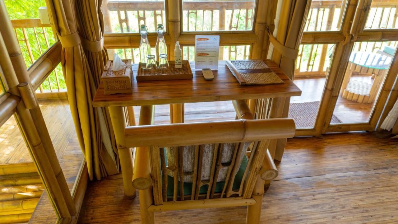 Elang Hillside Bamboo Villas Labuan Bajo Extérieur photo