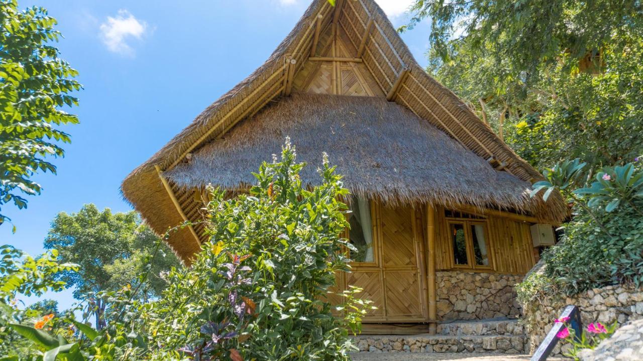 Elang Hillside Bamboo Villas Labuan Bajo Extérieur photo