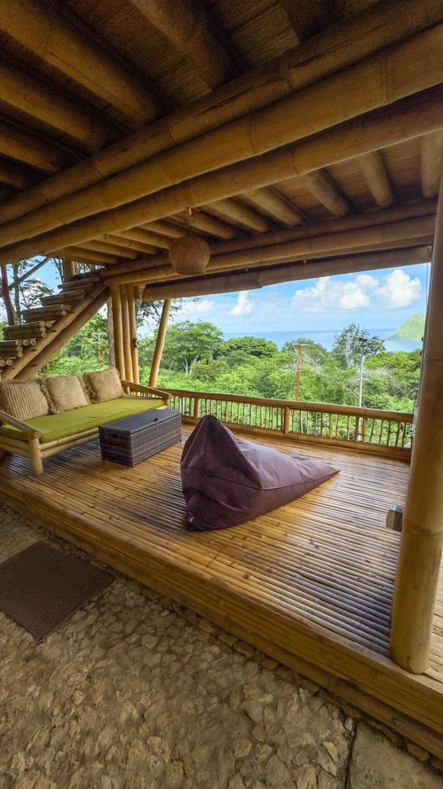 Elang Hillside Bamboo Villas Labuan Bajo Extérieur photo