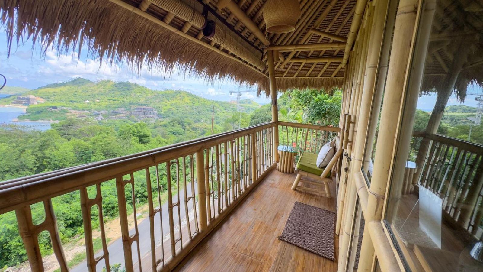 Elang Hillside Bamboo Villas Labuan Bajo Extérieur photo